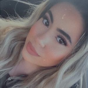 Meet your Posher, Sonna